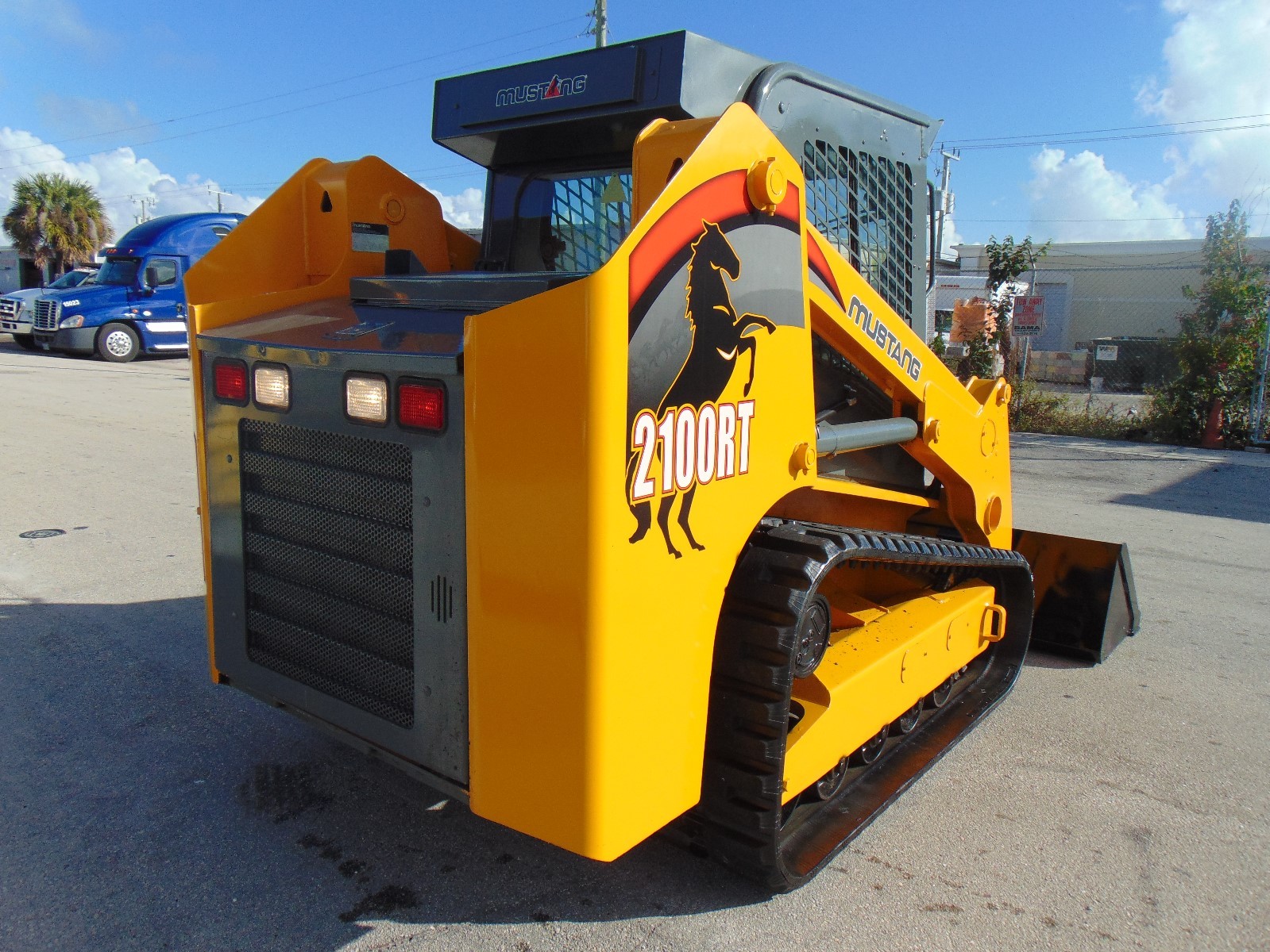 2016 MUSTANG 2100-RT (GEHL) 72 HP YANMAR TURBO 2 SPEED HYDRA-GLIDE TRACK SYSTEM