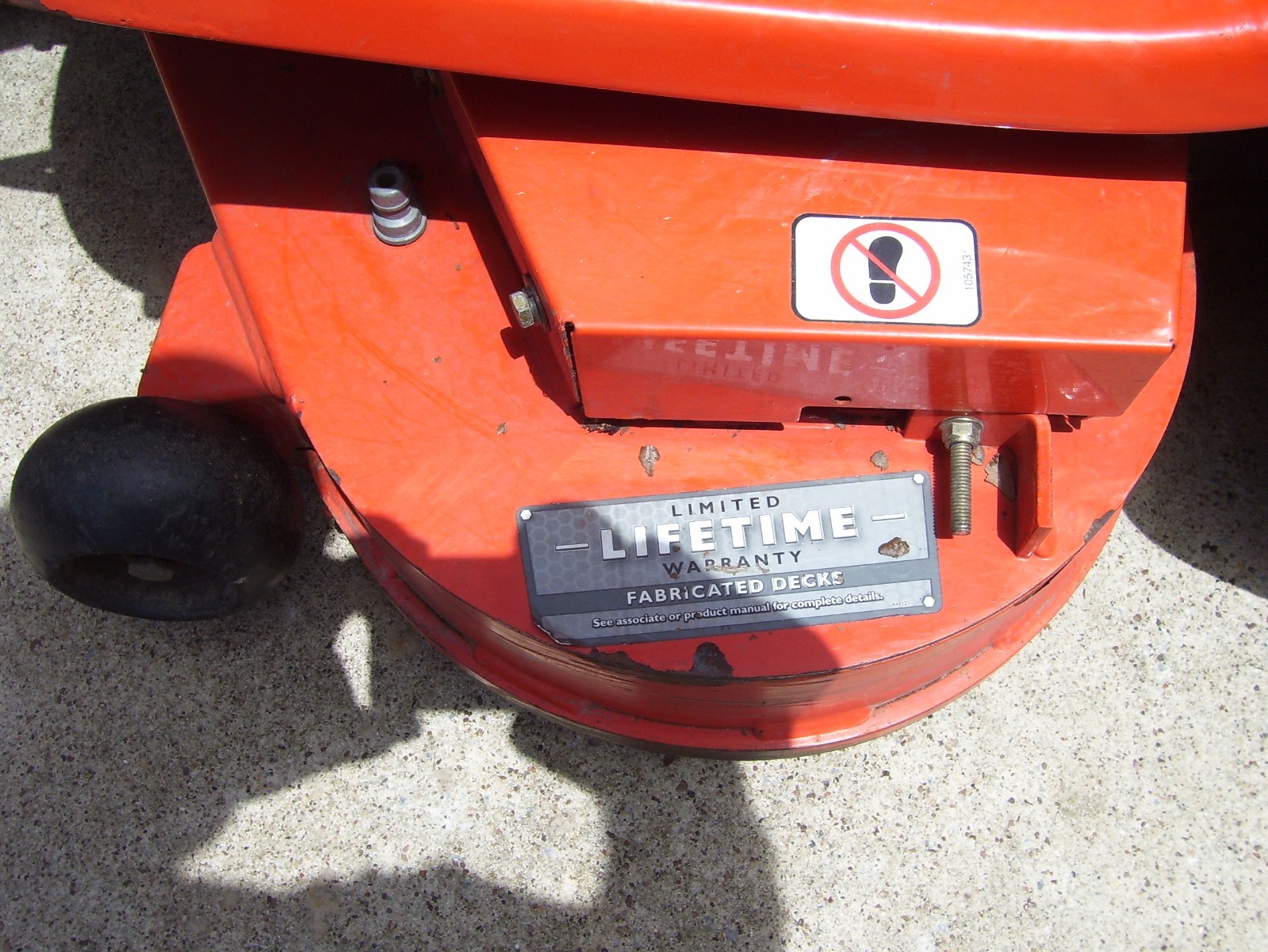 Husqvarna Lawn Tractor,Kawasaki FR730V 24HP,97Hours,Fab. Deck,Locker Rearend