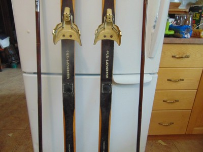 vintage   wooden skis  80 