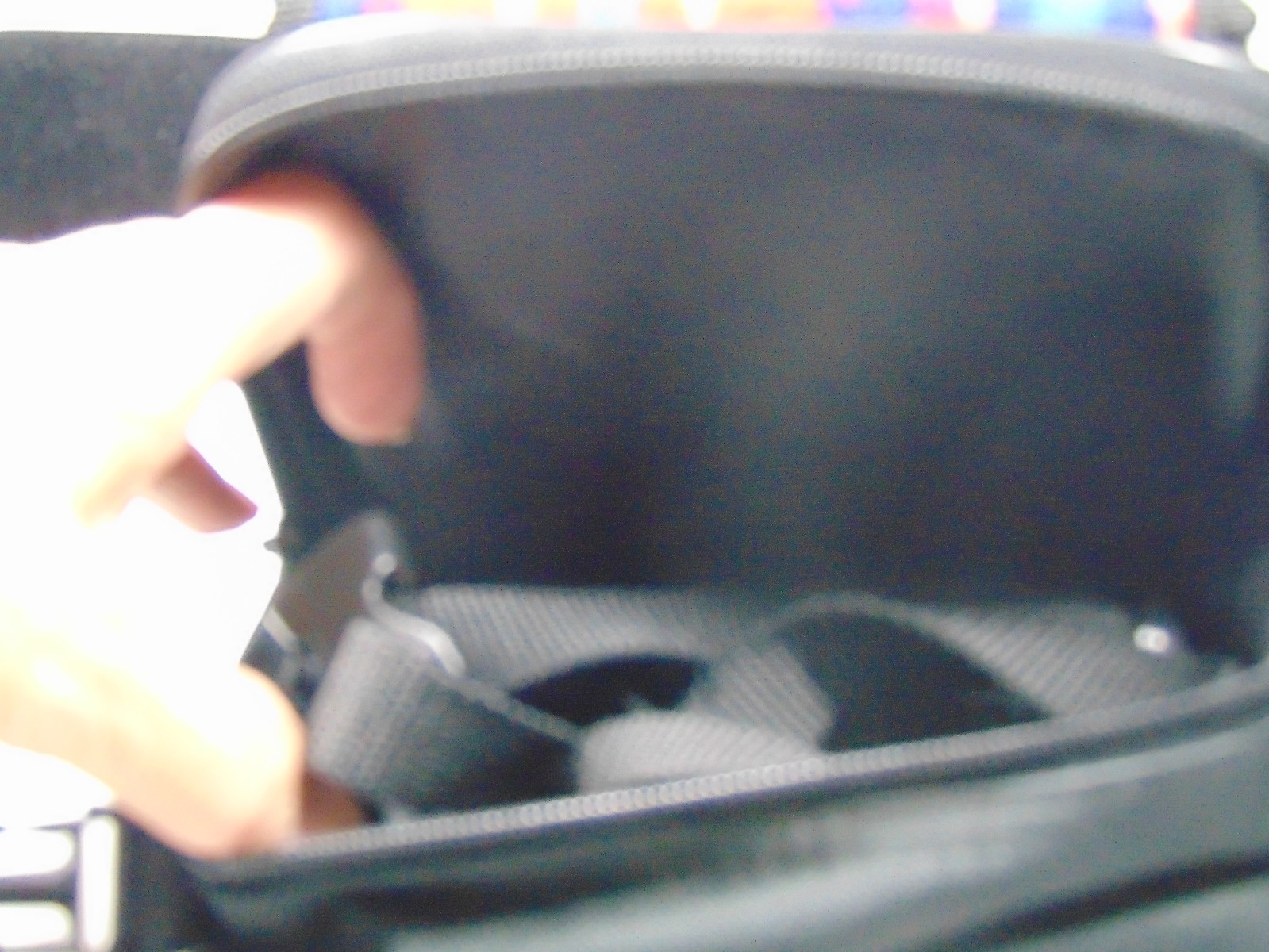 PENDLETON WOOLEN MILLS BLANKET COVER & 10 CD PLAYER CASE NEW