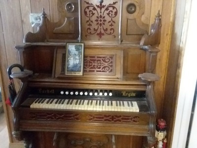 Musical Instruments Pre 1930 Reed Pump Organ