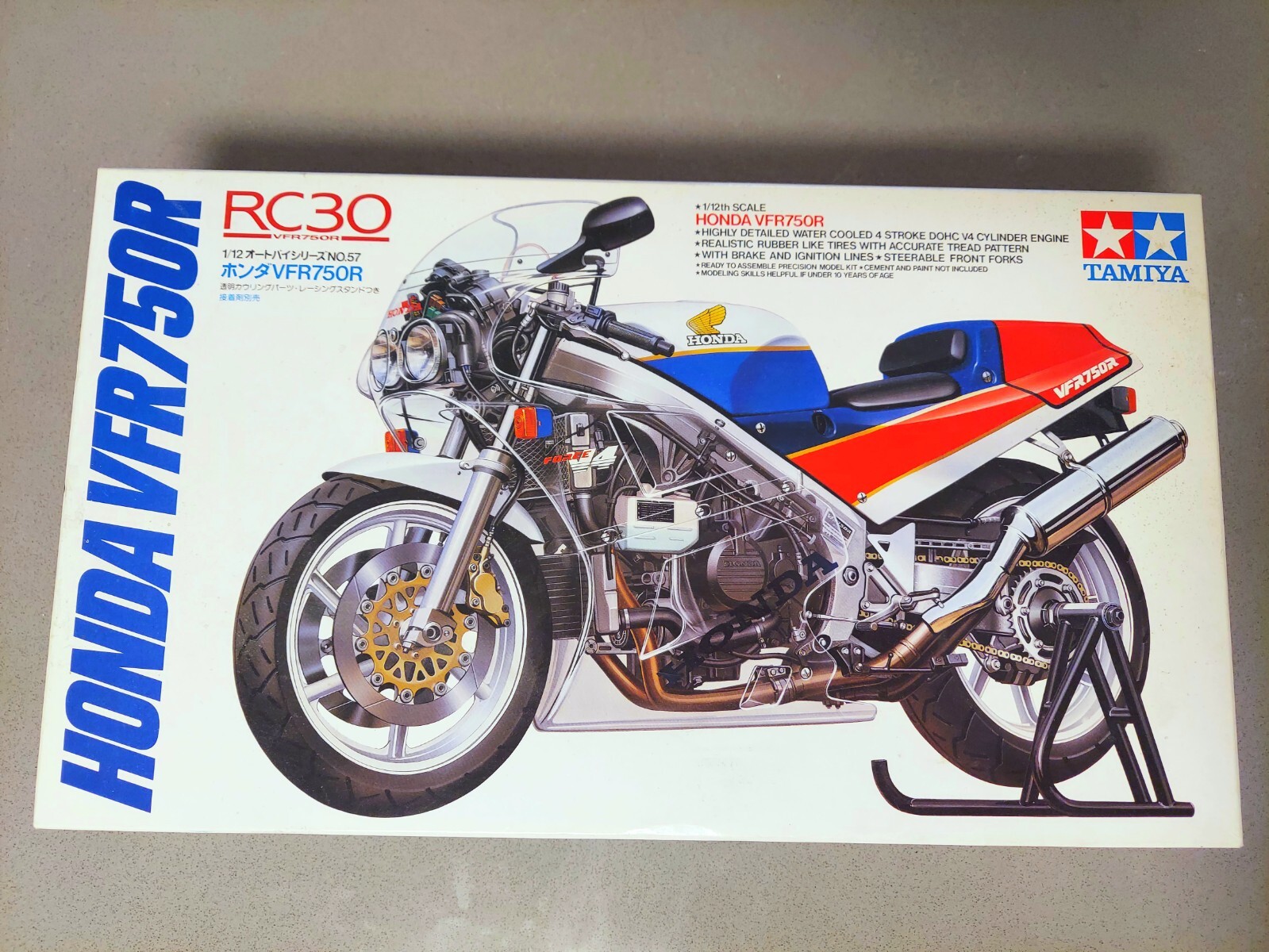 Tamiya 1/12 Honda VFR750R (RC30) Vintage Unassembled