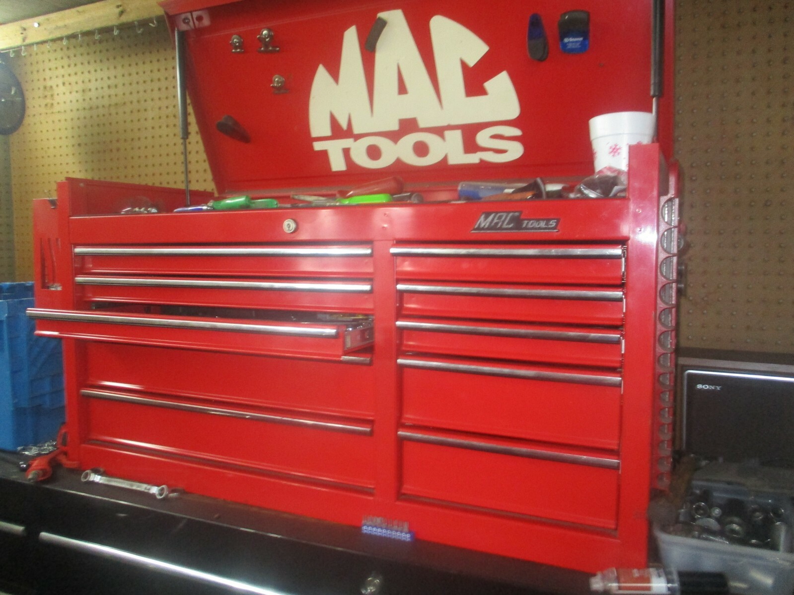 Mac Tools Power Strip