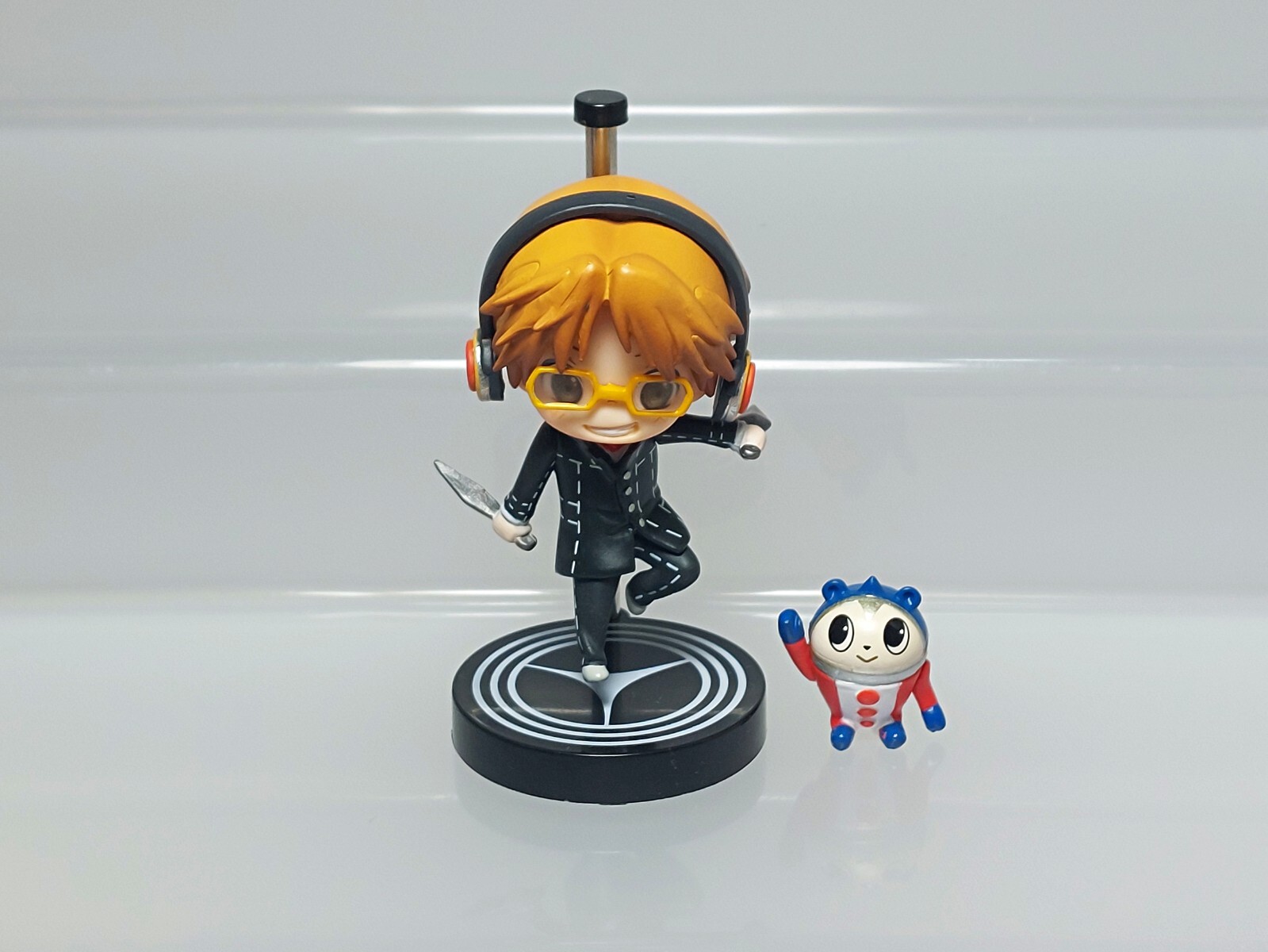 Persona 4 One Coin Grande Yosuke Hanamura & Kuma Figure