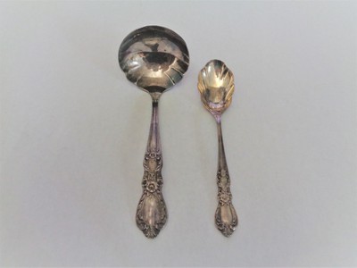 1847 Rogers Bros Heritage Silverplate Scallop Ladle/Small Scallop Serving Spoon