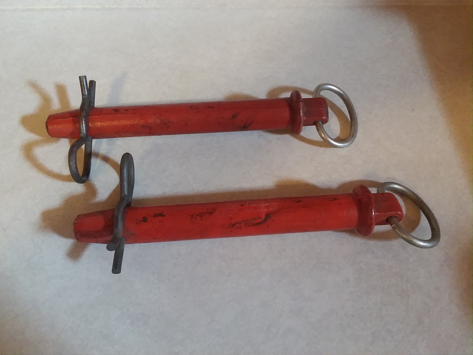 2 FARM TRACTOR WAGON TRAILER RECIEVER PINS R CLIP (1 1/8