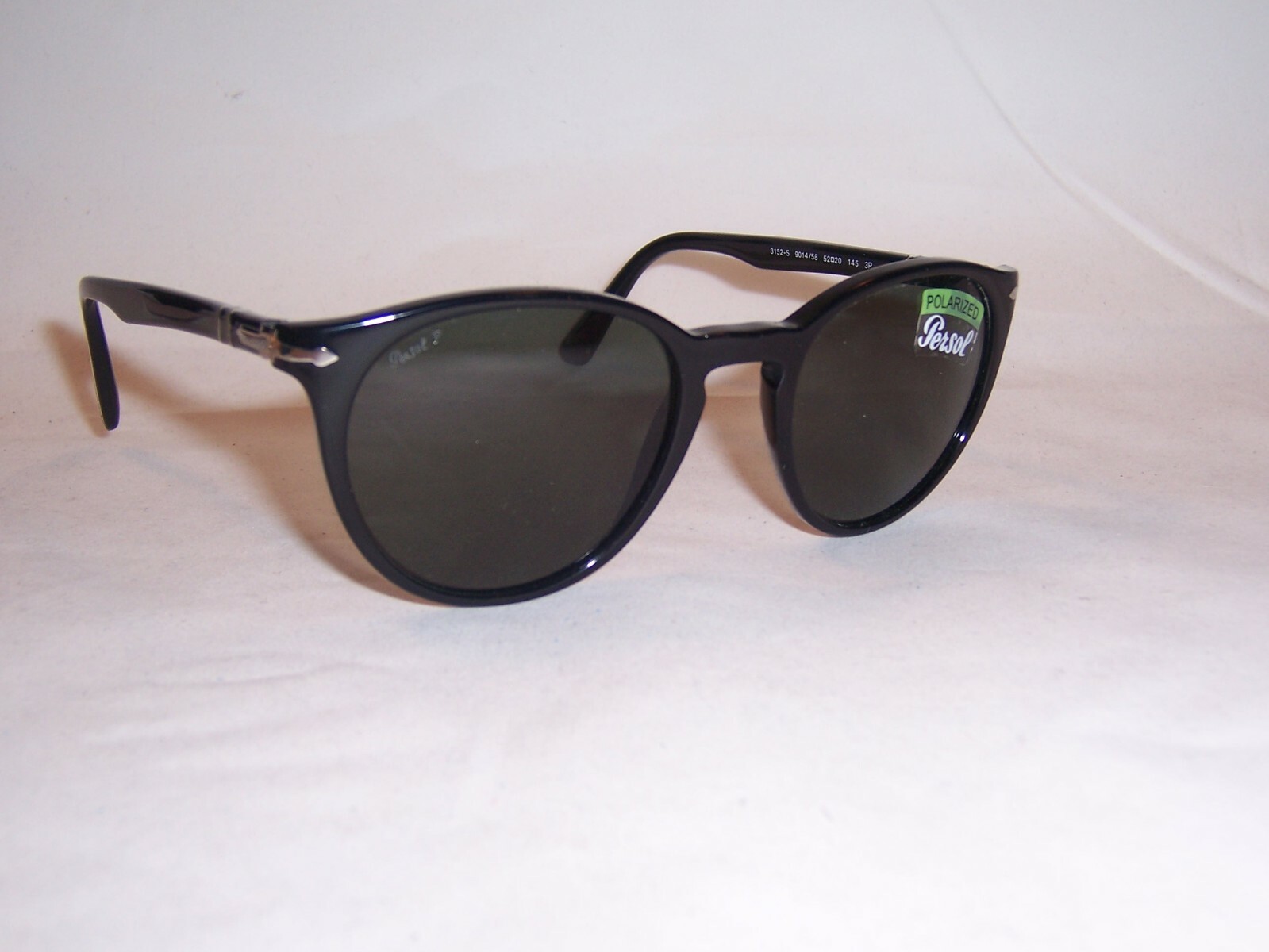 Pre-owned Persol Sunglasses Po 3152/s 901458 Black/green Polarized 52mm Authentic