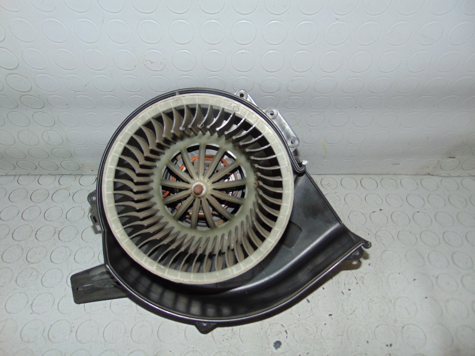 Ventola riscaldamento interno VOLKSWAGEN 6Q1819015H