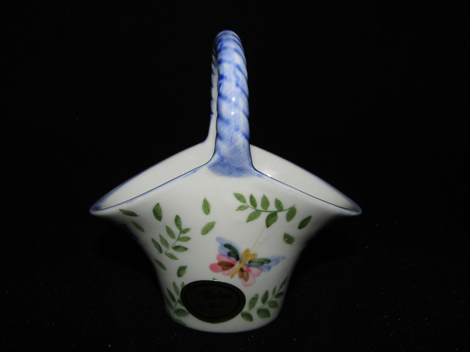Andrea by Sadek Small Porcelain Basket w/ Handle Butterflies & Leaves EUC
