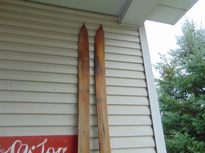 vintage   wooden skis  90   