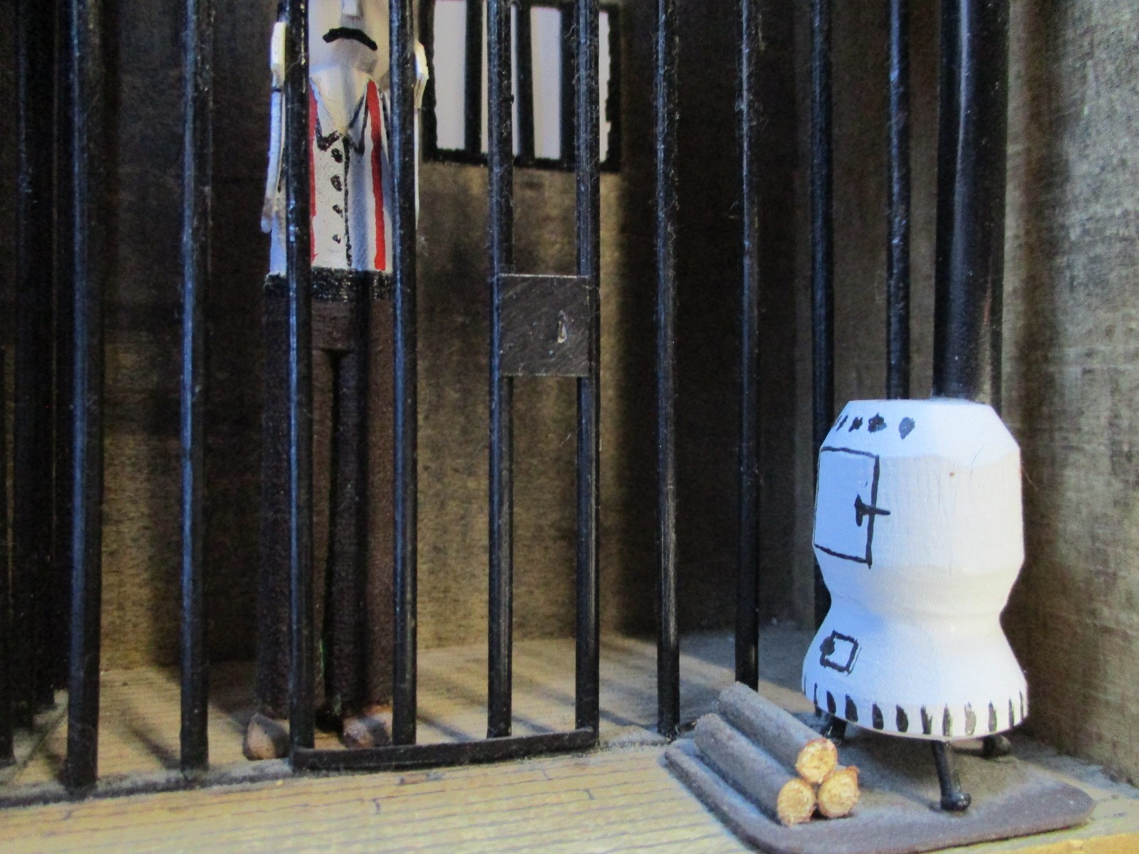 Vintage Wood Box Diorama Western Sheriffs Jail Scene NRA ad on Box