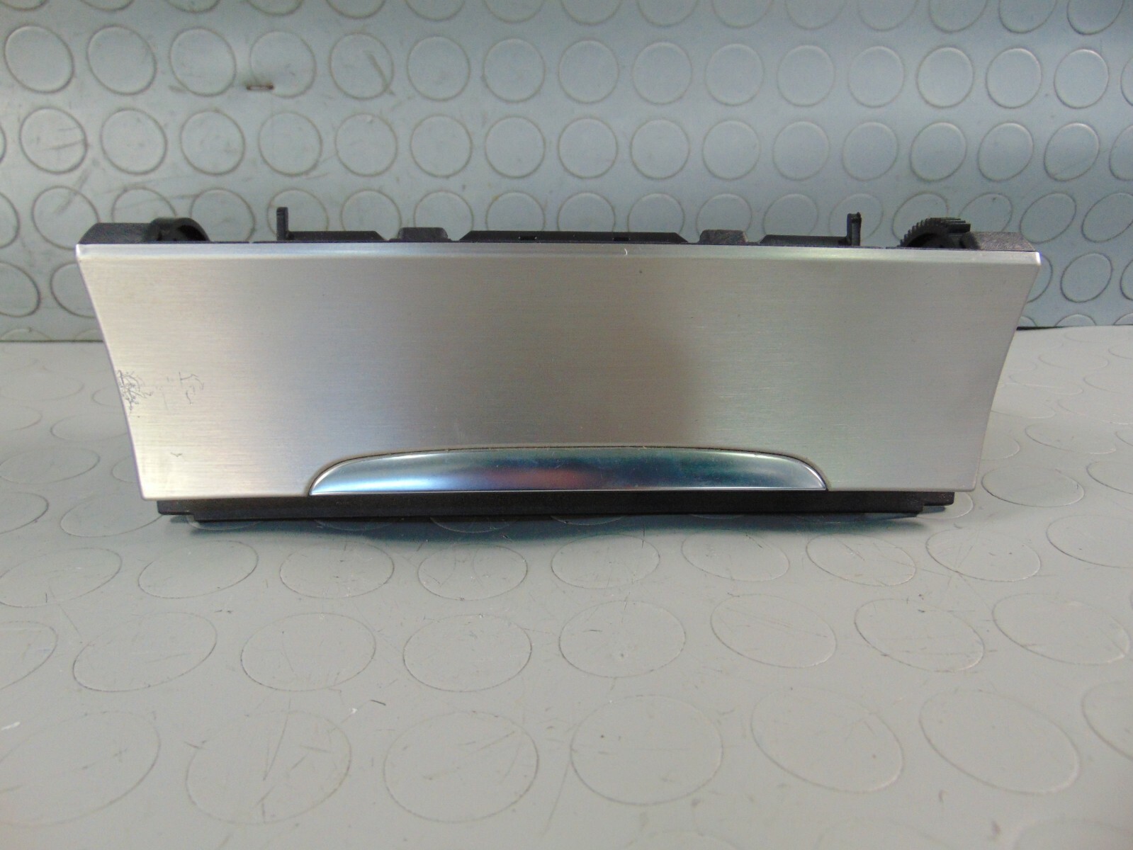 Posacenere anteriore VOLKSWAGEN PASSAT 2012 3C0863284K