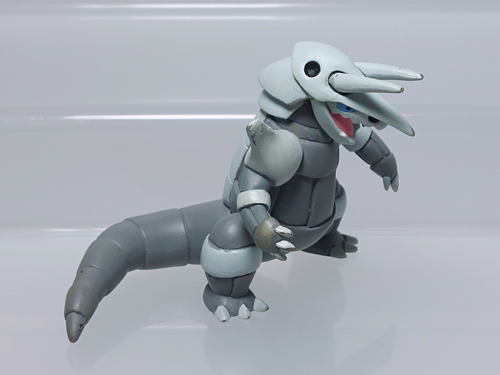 Aggron Pokemon Zukan 1/40 Scale Figure Tomy 2003 Japan T02