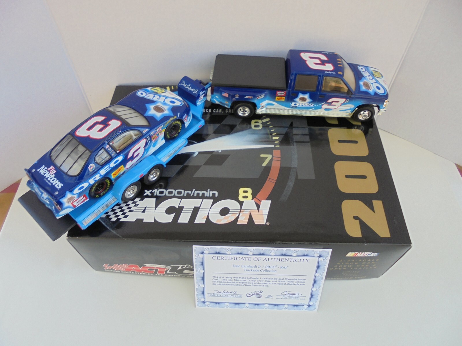ACTION製  NASCAR公式 Oreo バス ボート トレーラーセット AUTOGRAPHED 2003 Dale Earnhardt Jr. #8 Oreo Ritz Racing