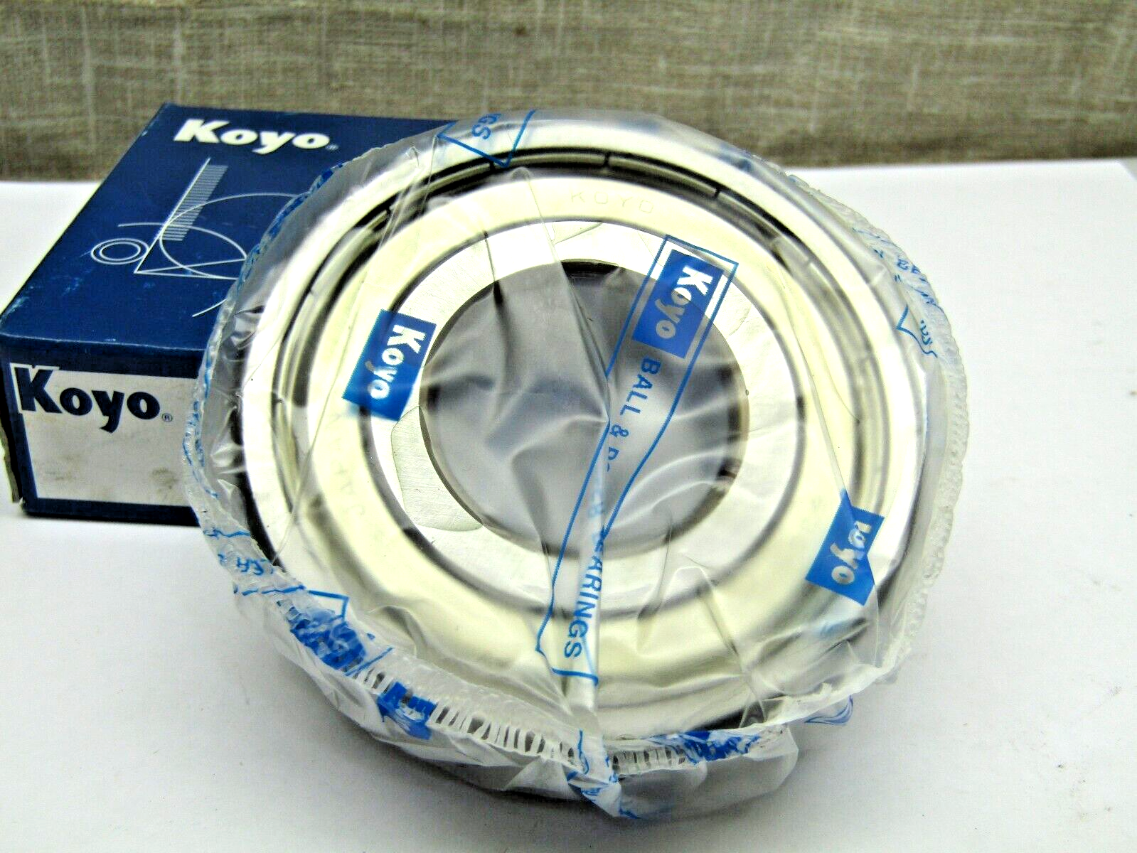 Koyo Japan 6306-ZZ 30mm X 72 mm X 19mm Metal Shielded Koyo Japan 6306-ZZ 30mm X 72 mm X 19mm Metal Shielded