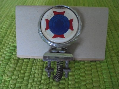 Vintage VFW HOOD ORNAMENT Veteran of Foreign Wars Emblem Military Auto Badge