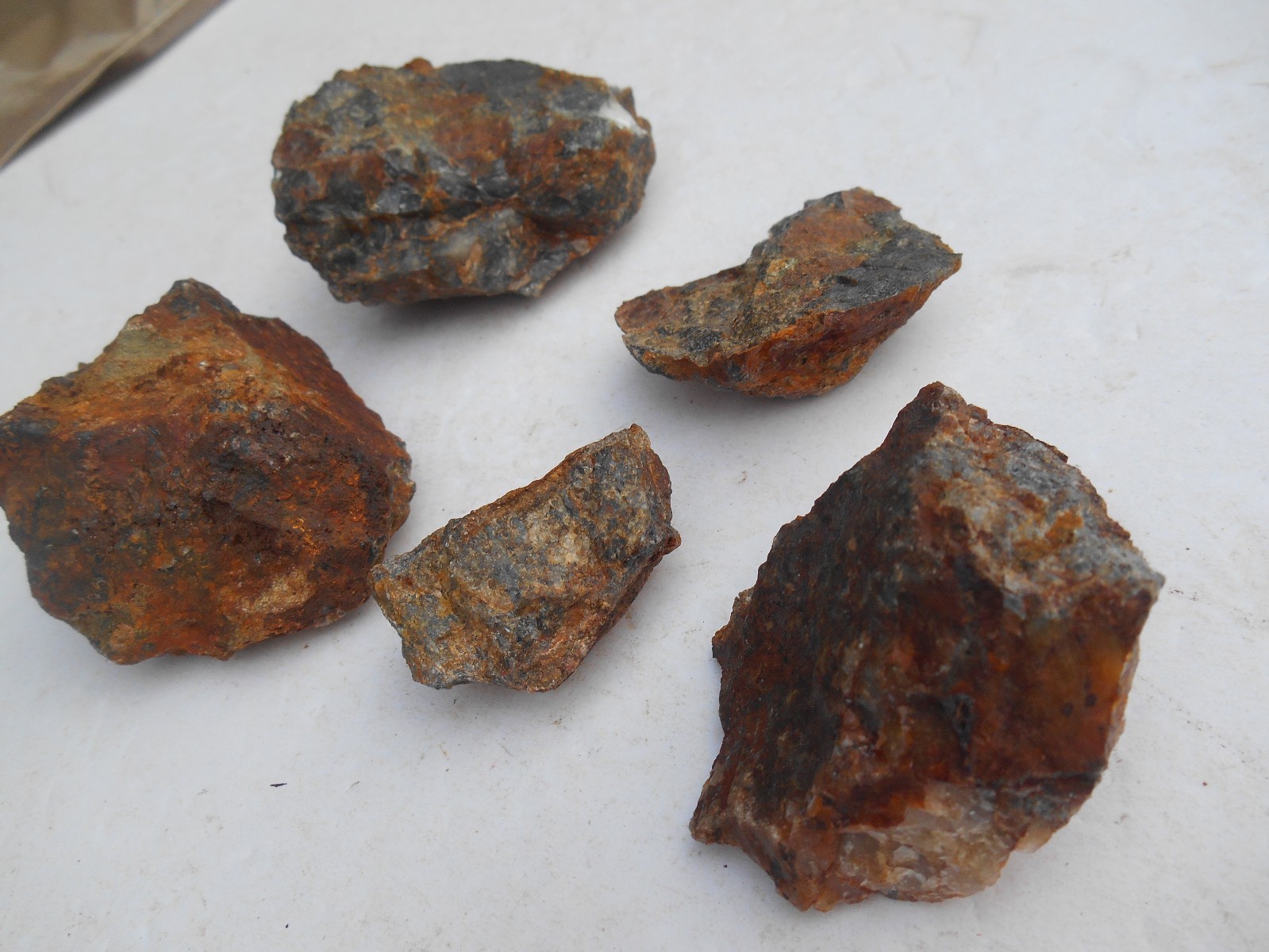 GOLD PACKAGE DEAL= 2 LBS Gold Pay Dirt +PLUS+ The Chunks of Gold Ore Shown PC146