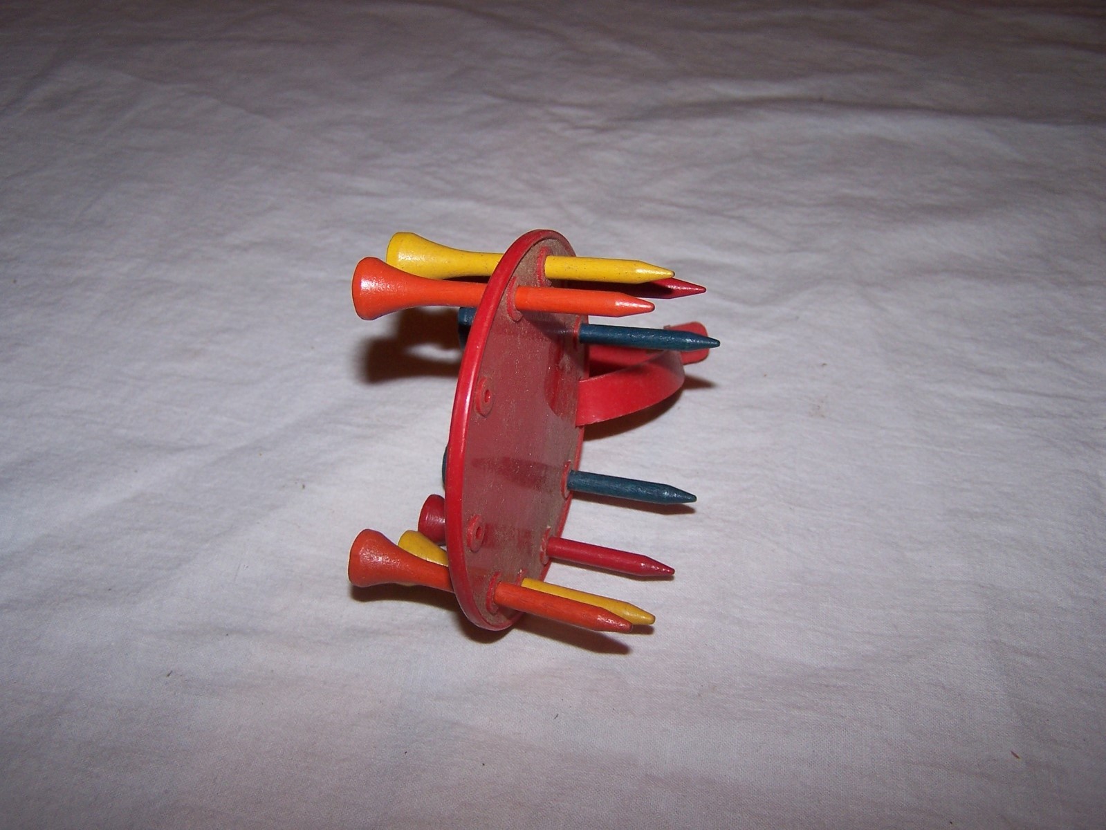 Vintage Plastic VINYLEX The Red Pipe People GOLF TEE Holder with Wood Tees