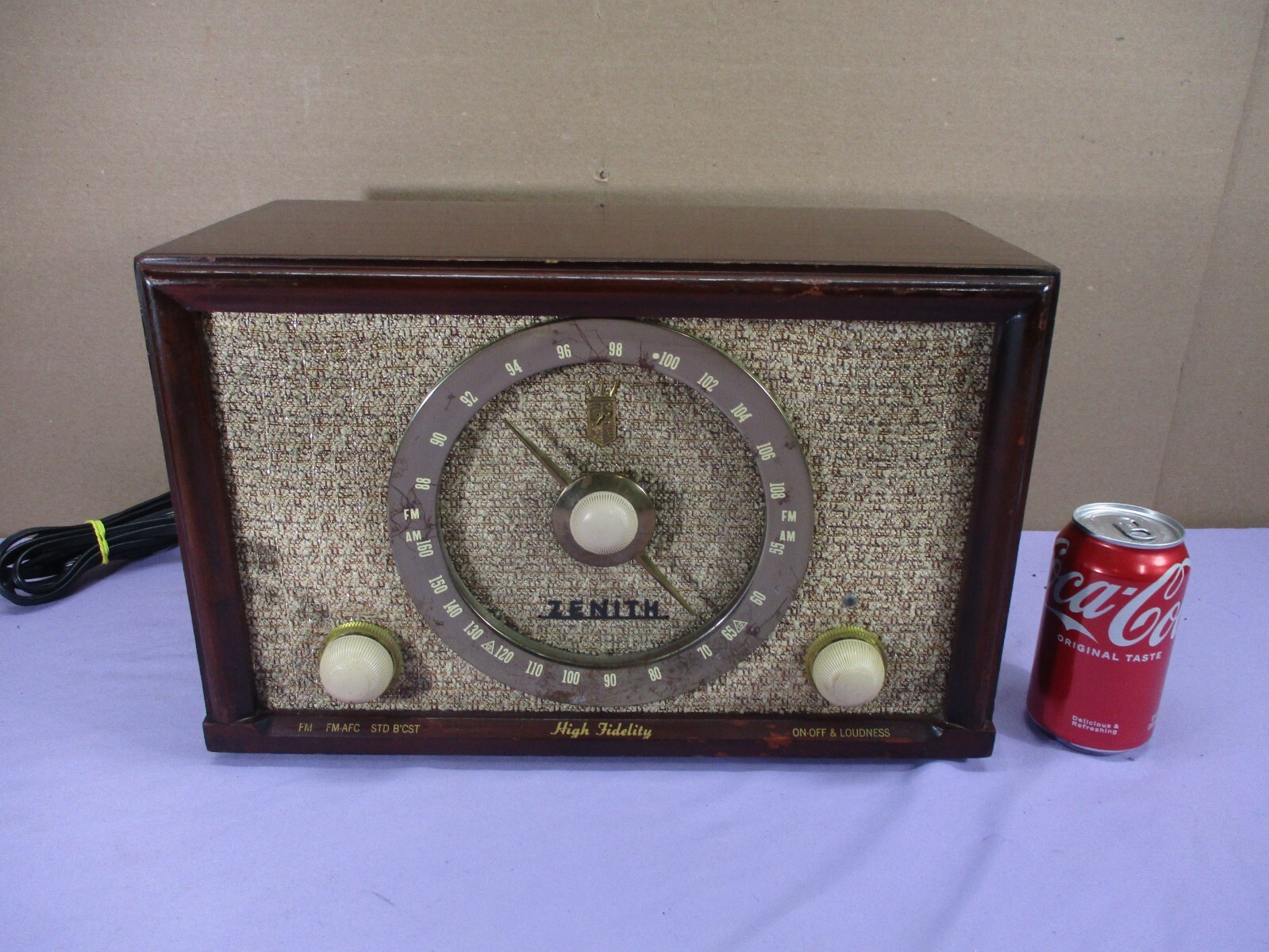 Zenith High Fidelity Tube Radio AM FM Model A835 Chassis