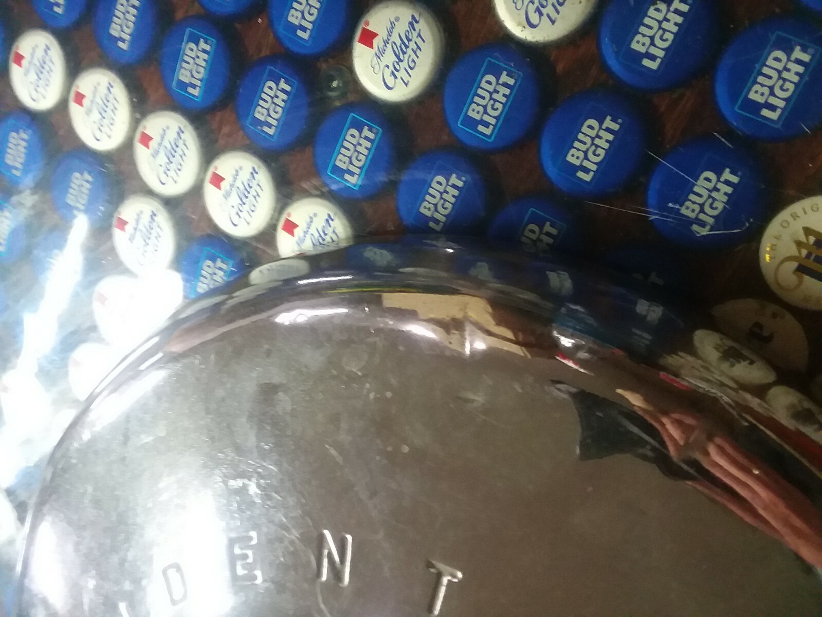 VINTAGE STUDEBAKER 1942 PRESIDENT HUBCAP WHEEL COVER   11 1/2