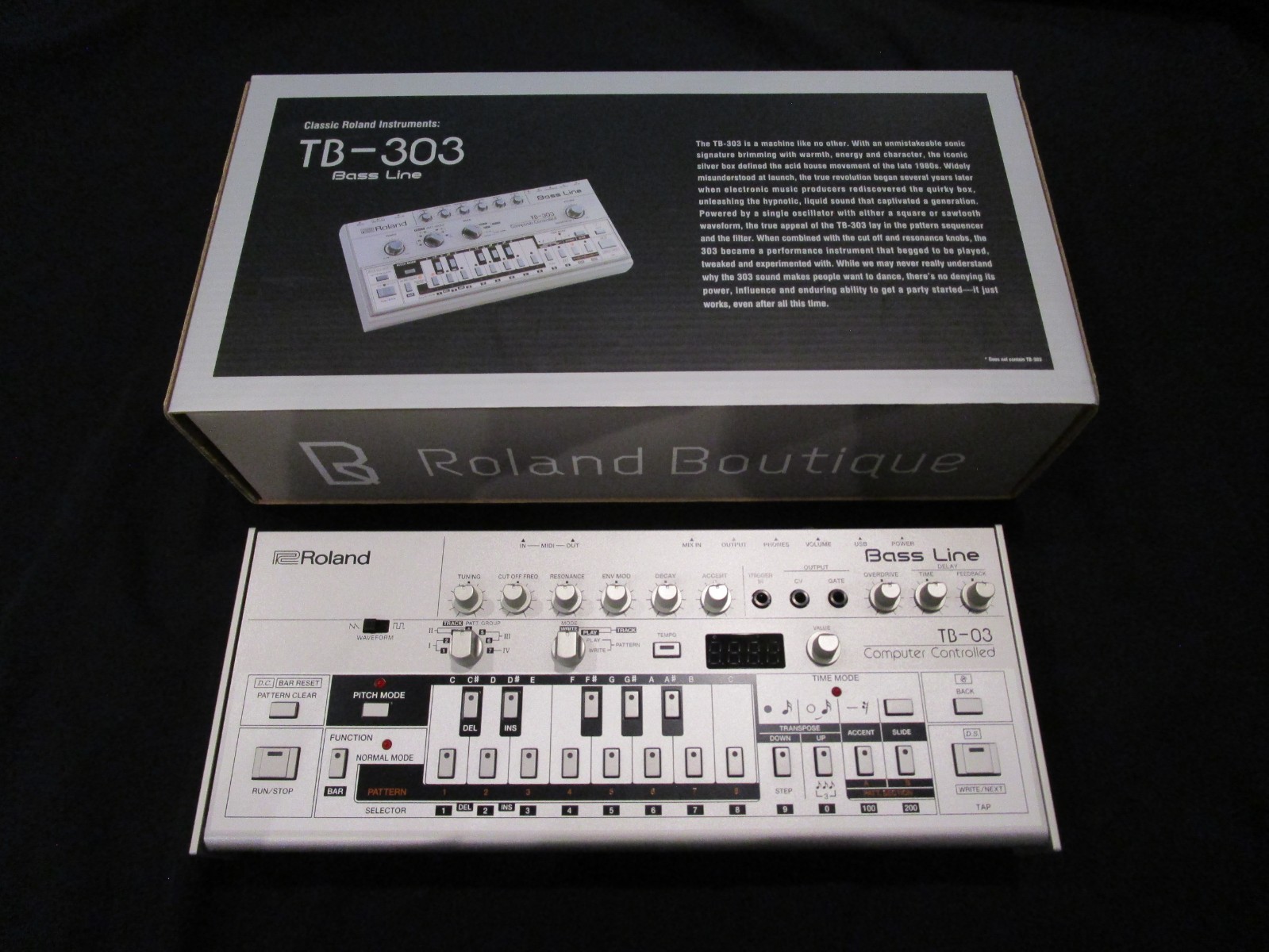 Roland TB-03 Bass Line Synthesizer Boutique In Original Box