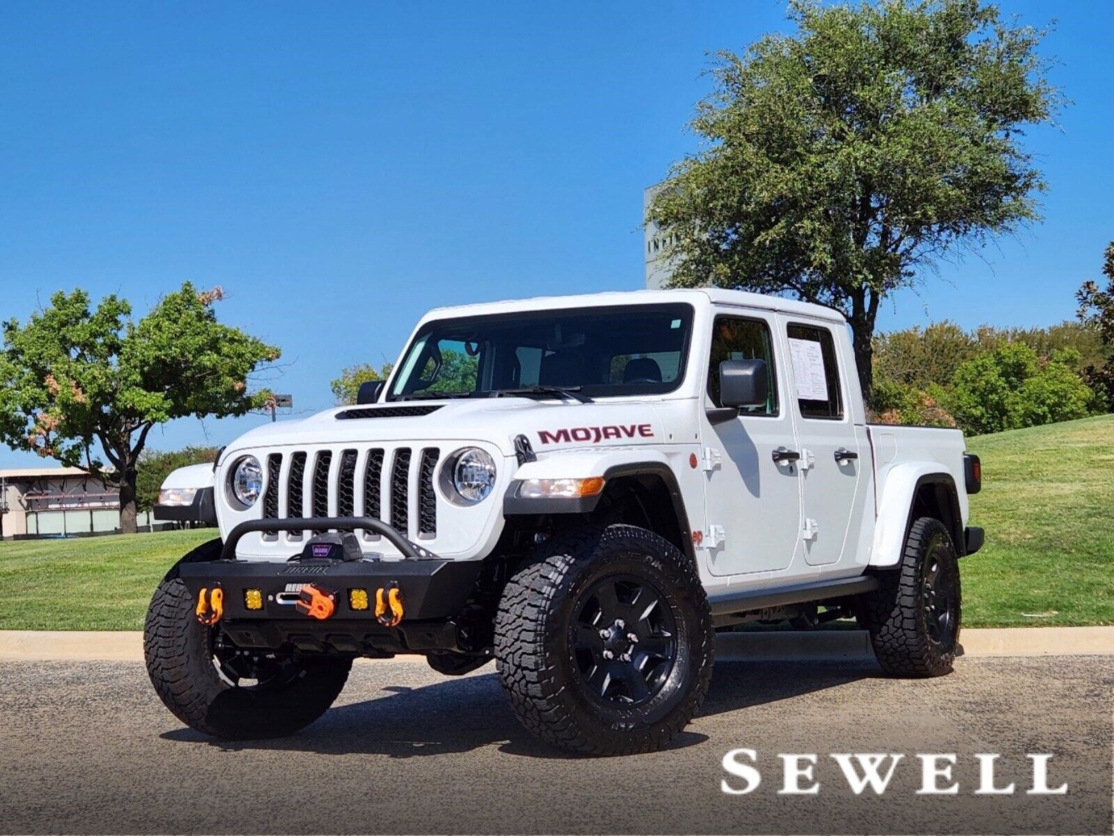 2022 Jeep Gladiator, Bright White Clearcoat With 2915 Miles Available