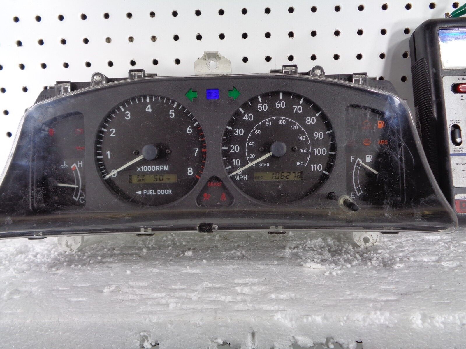2024年激安 2001 COROLLA AND CLUSTER INSTRUMENT MODEL ANY 2002 フェイスクリーム