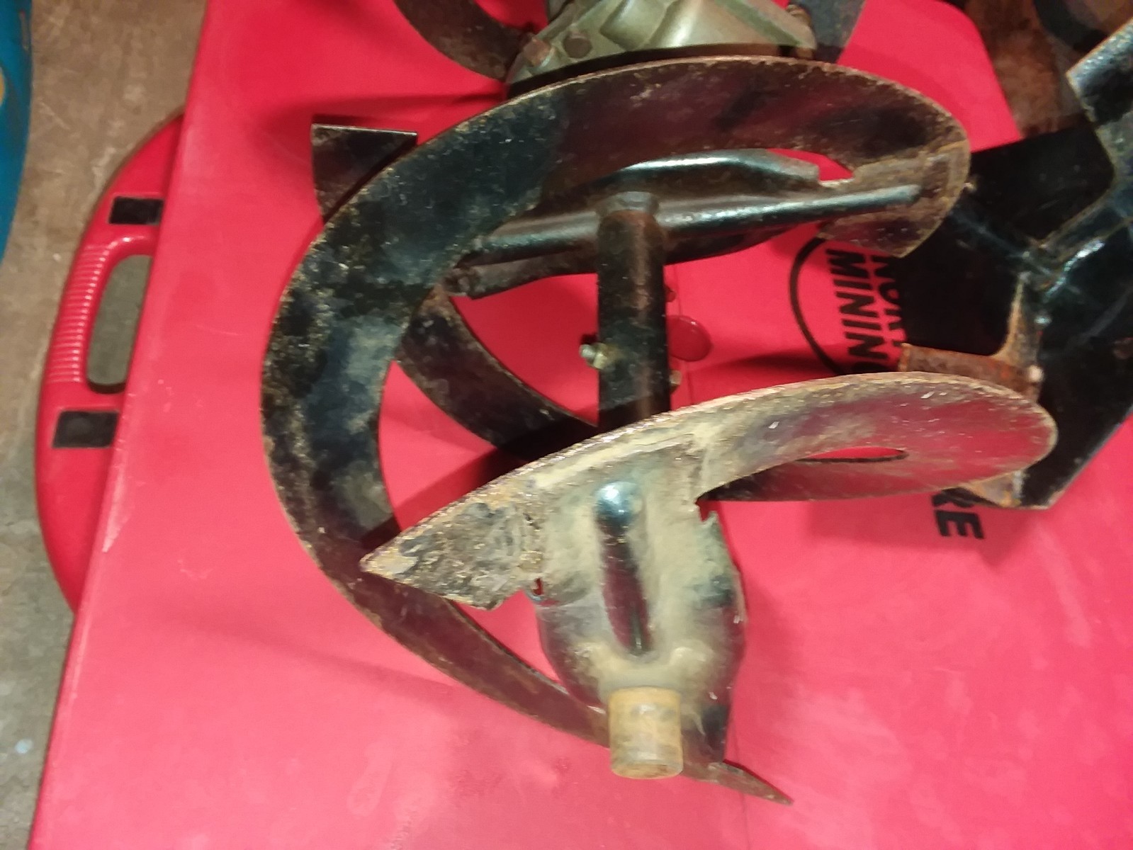 Craftsman Snow Blower 26 inch Auger Gearbox Impeller Worm Gear Axle 536.887750