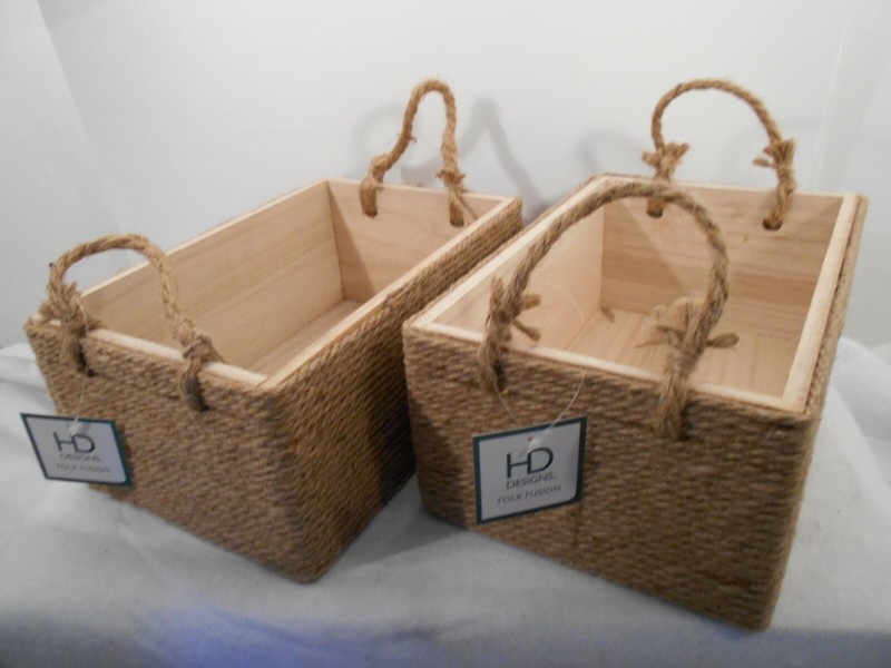 LOT OF 2 HOME DECOR HD DESIGNS WOOD JUTE /