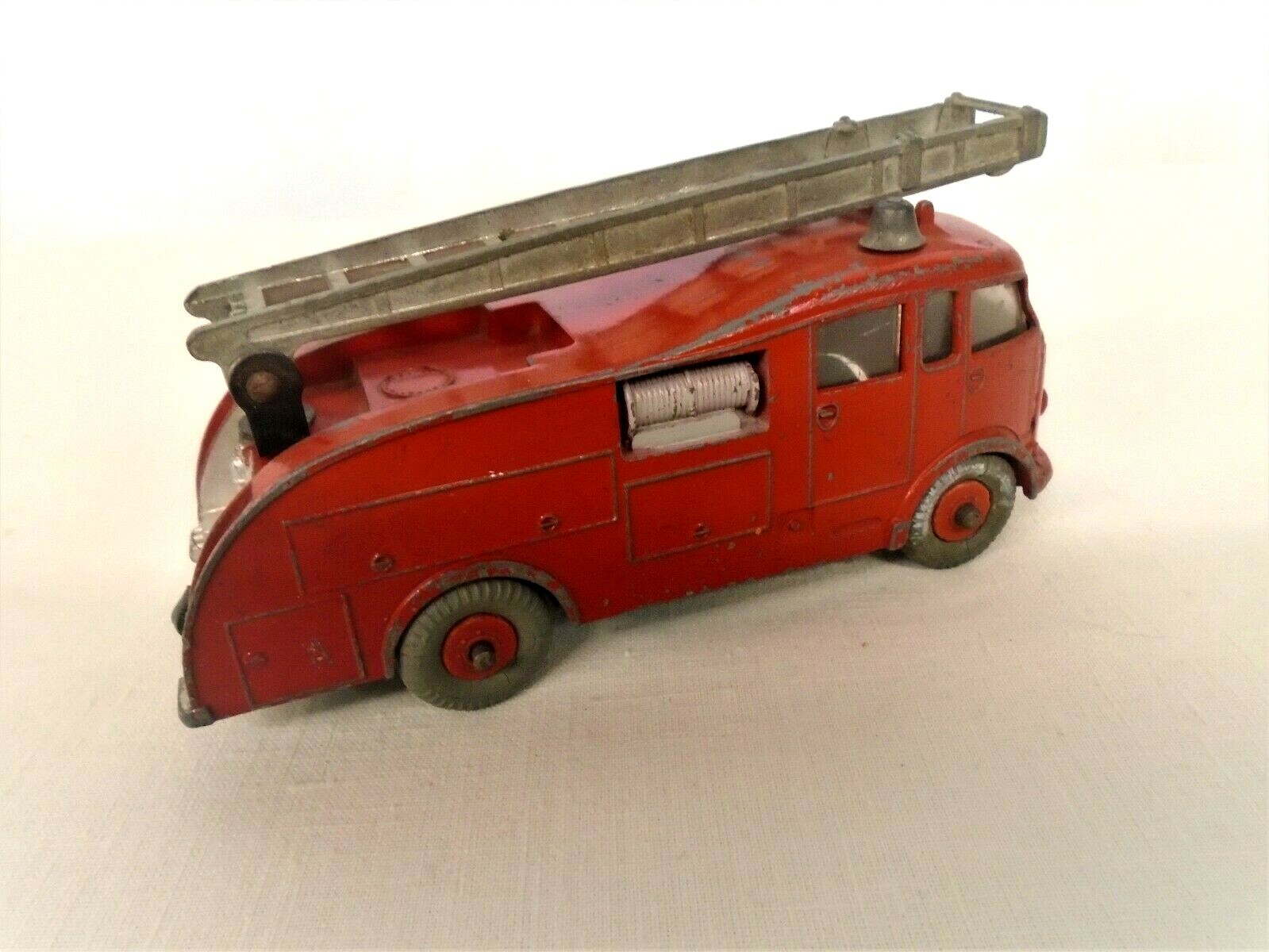 dinky no430コマーレッカー、1954年製 1954 Dinky Toys #340/341 Green Land Rover & Trailer Man Cave