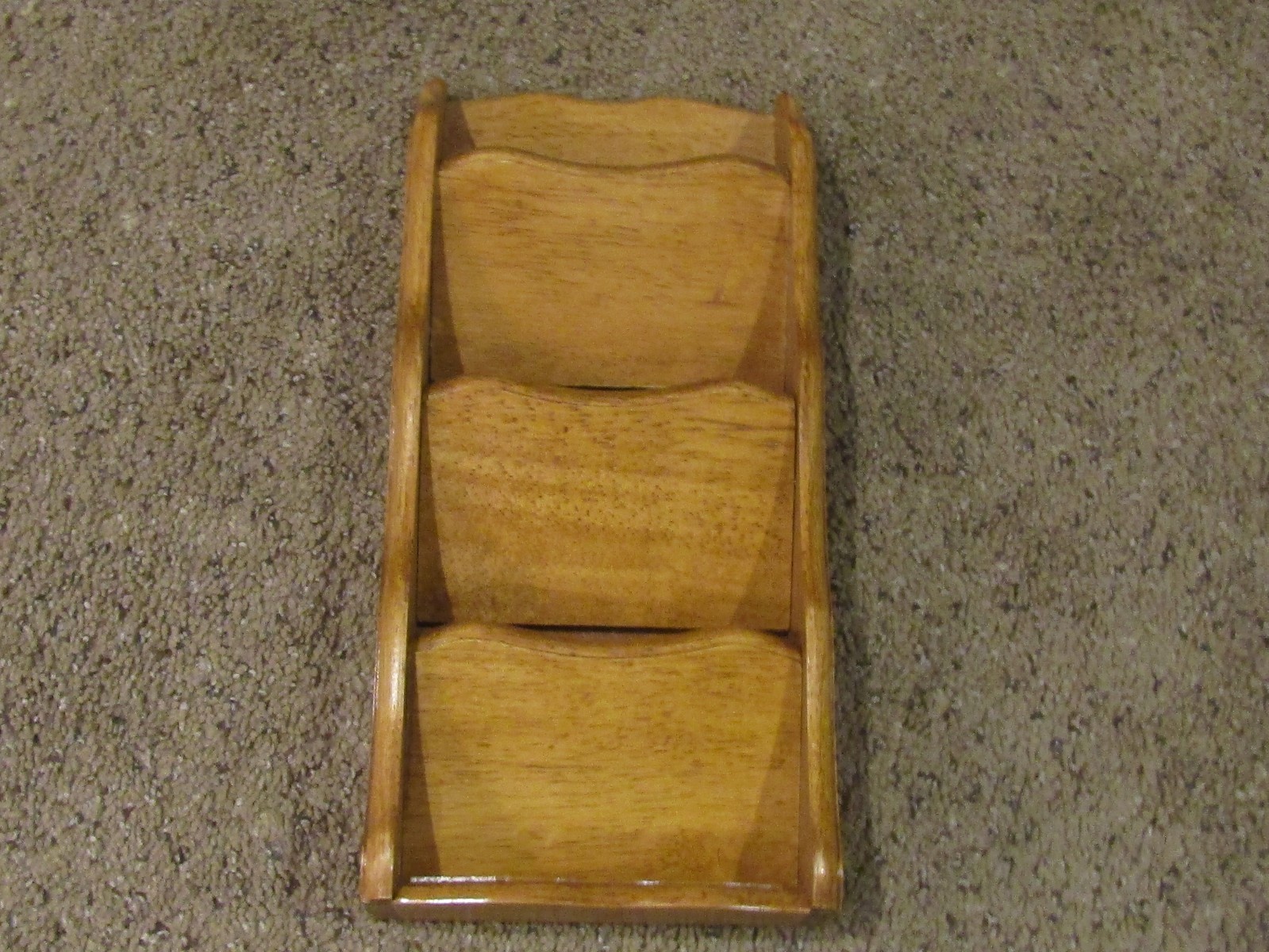 Kamenstein 3-tier mail caddy honey pine