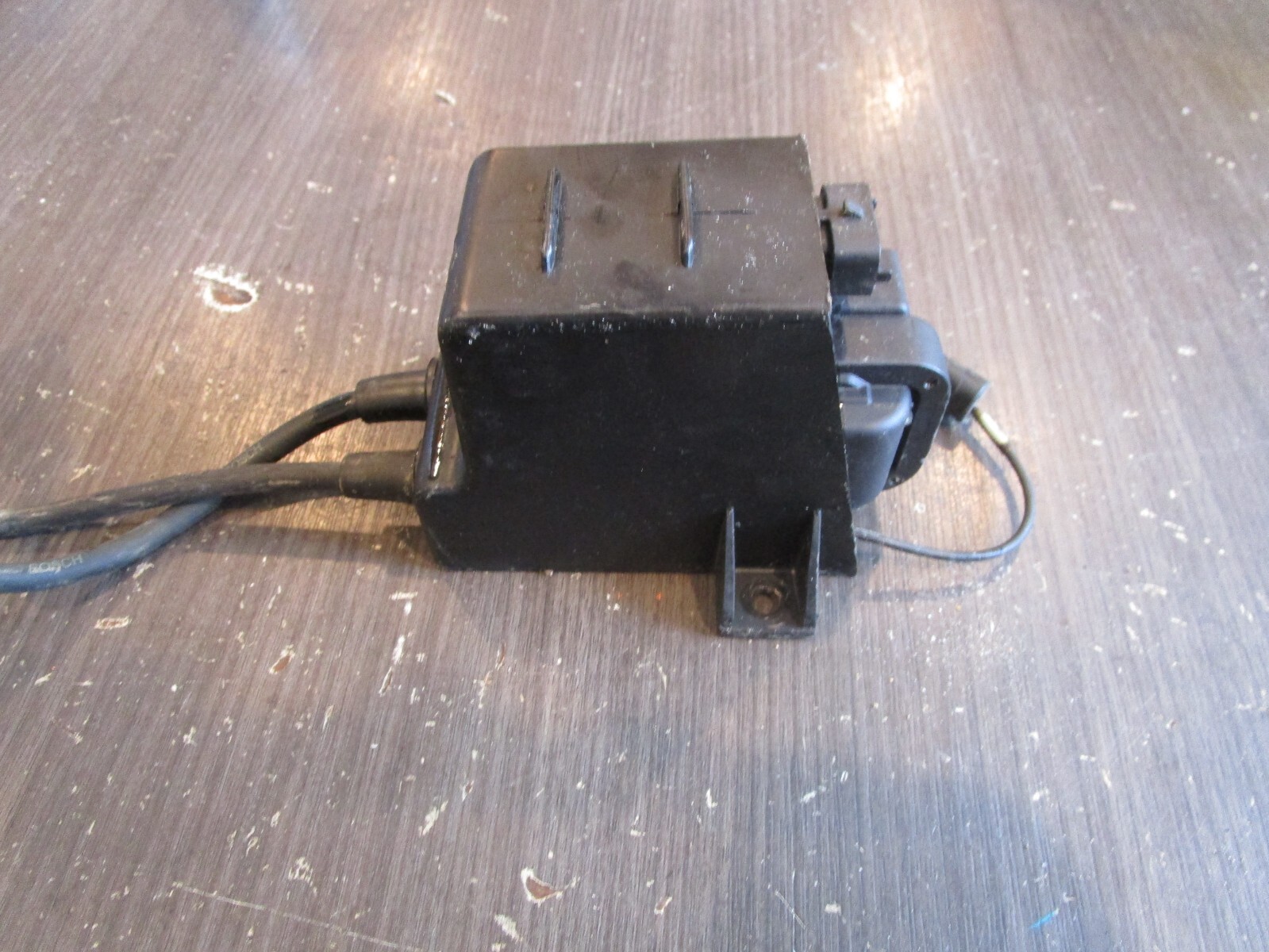ひ様 安全スニーカー | 製品情報 | CO-COS：ユニフォームと作業用品の