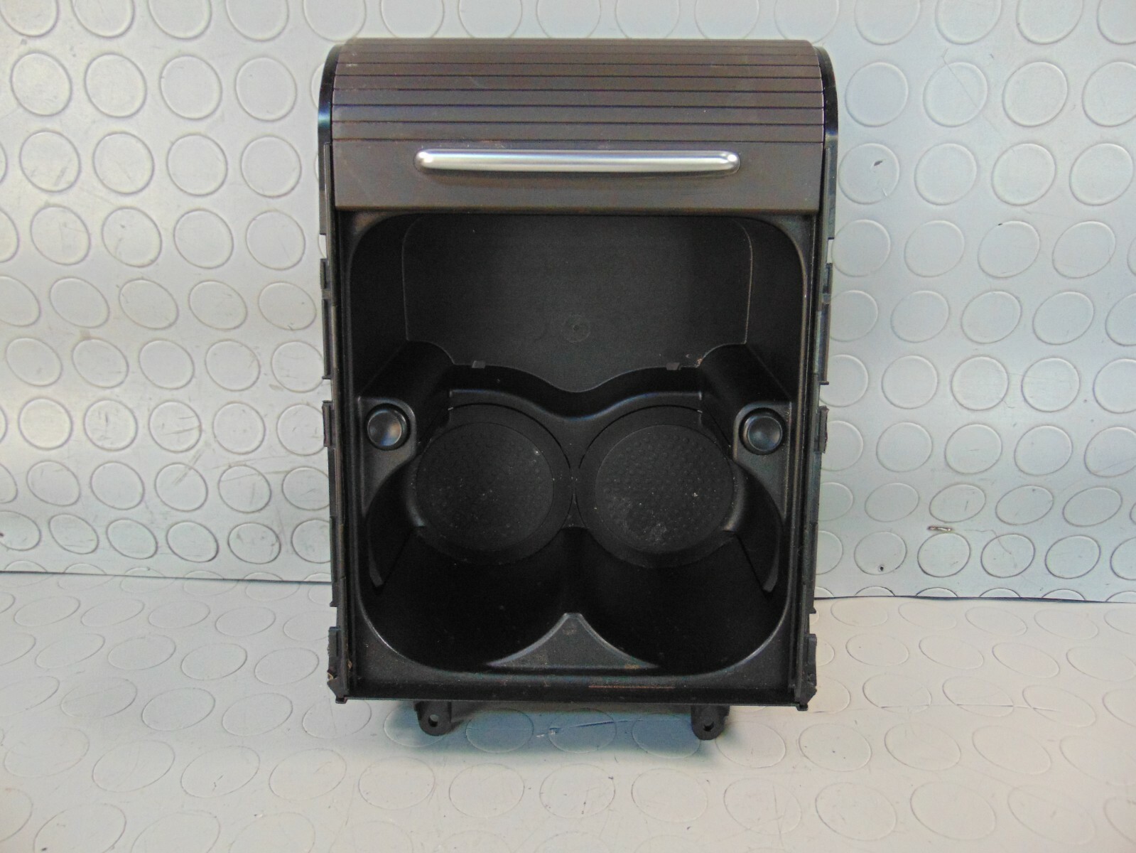 Vano porta bevande VOLKSWAGEN PASSAT 2012 3C0858329H