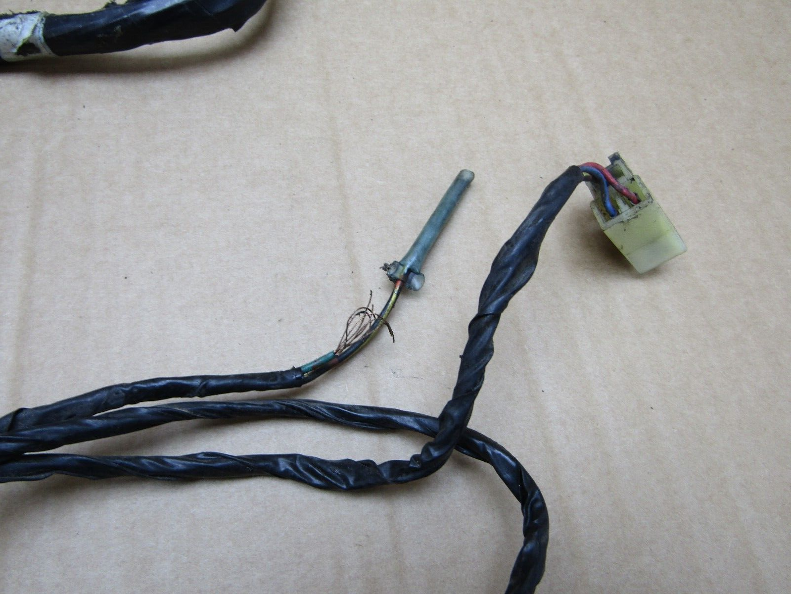 HNページ Kawasaki ZX-9R Ninja C2 1999 40,629 miles wiring loom