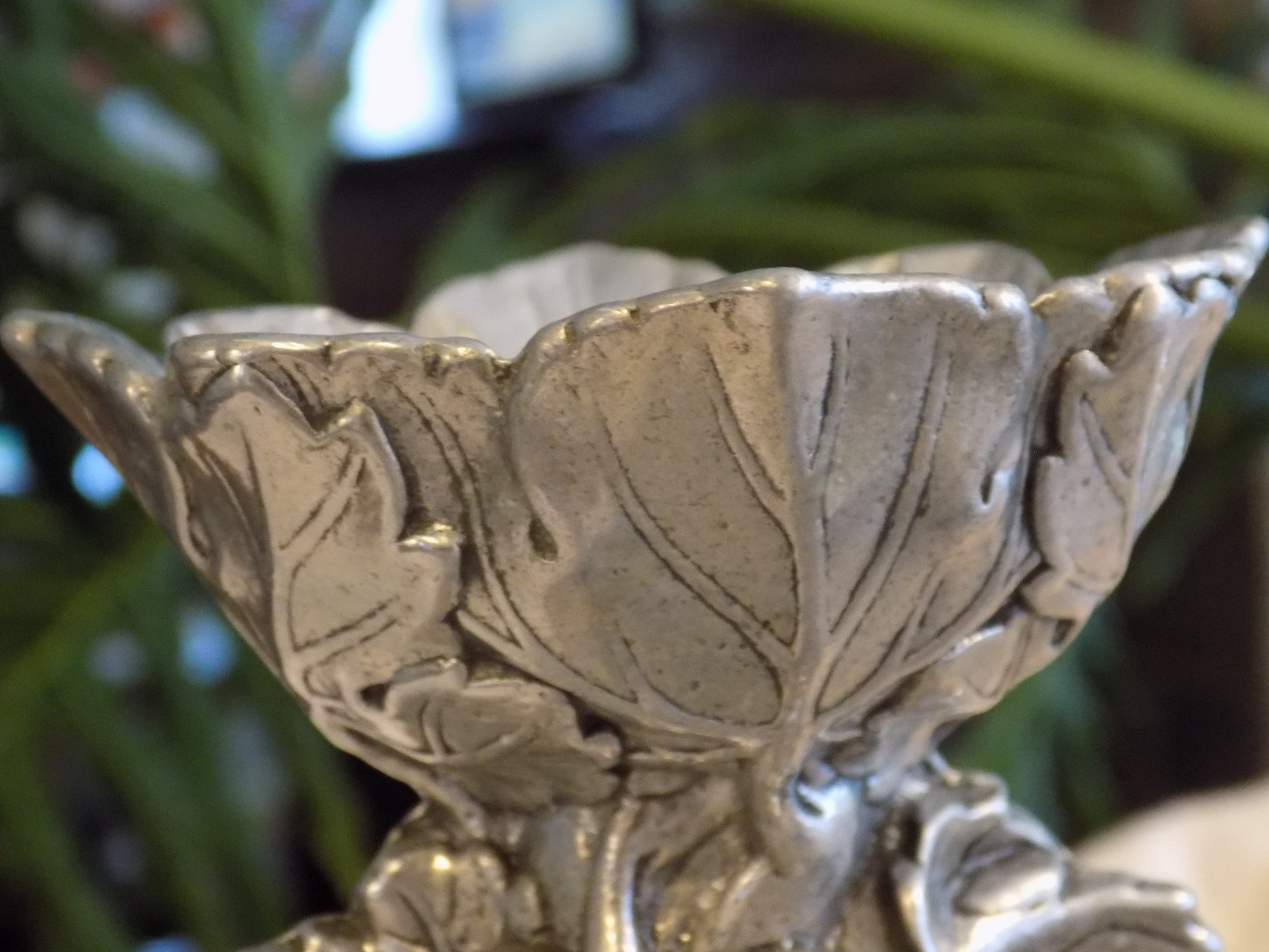 DESIGNER SIGNED & DATED 1996 BEAUTIFUL SILVER METAL CANDLE STICK HOLDER