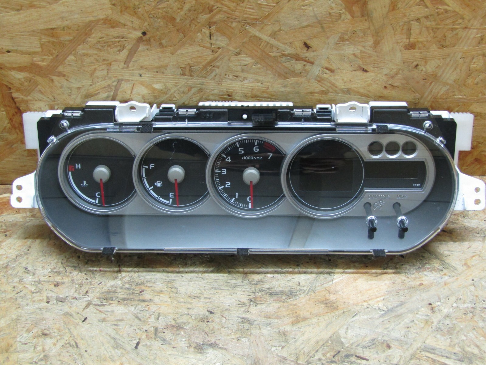 ロミロミ 2007 09 JDM TOYOTA COROLLA RUMION ZRE15 AT DIGITAL