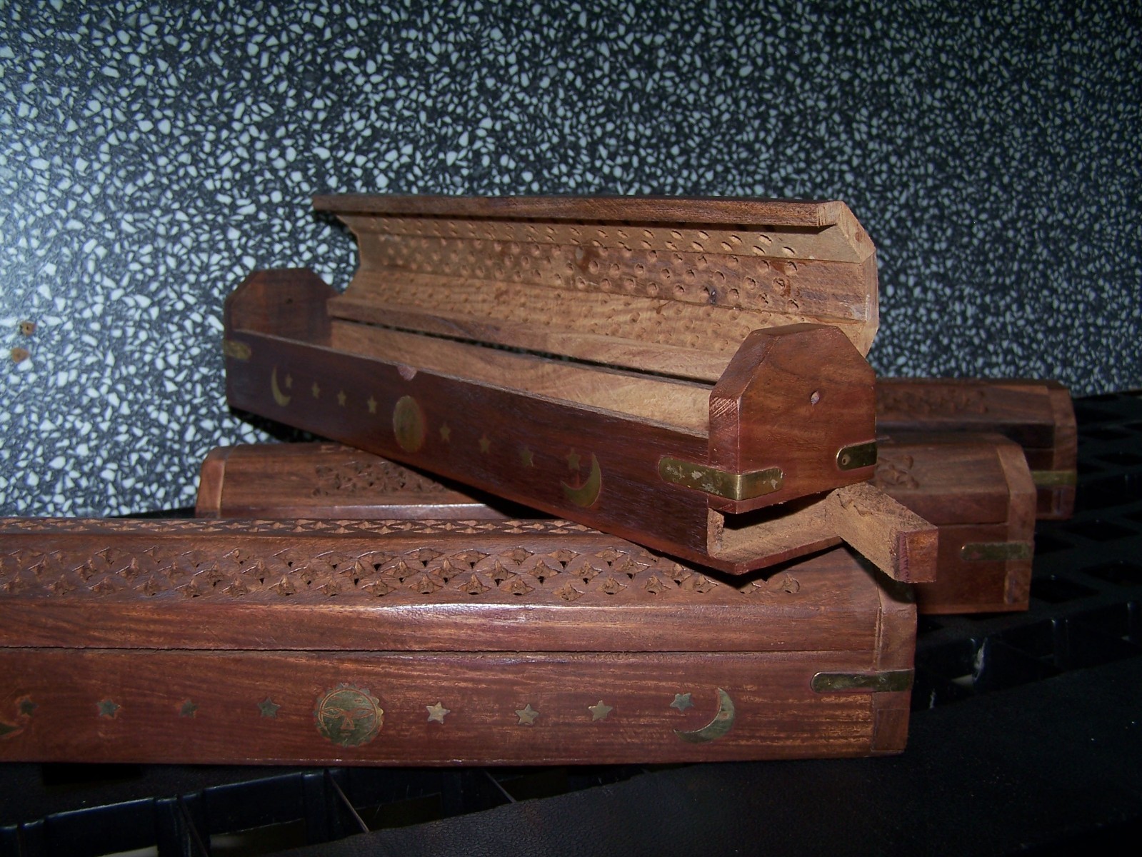 Wooden BOX INCENSE BURNER/Hold 12