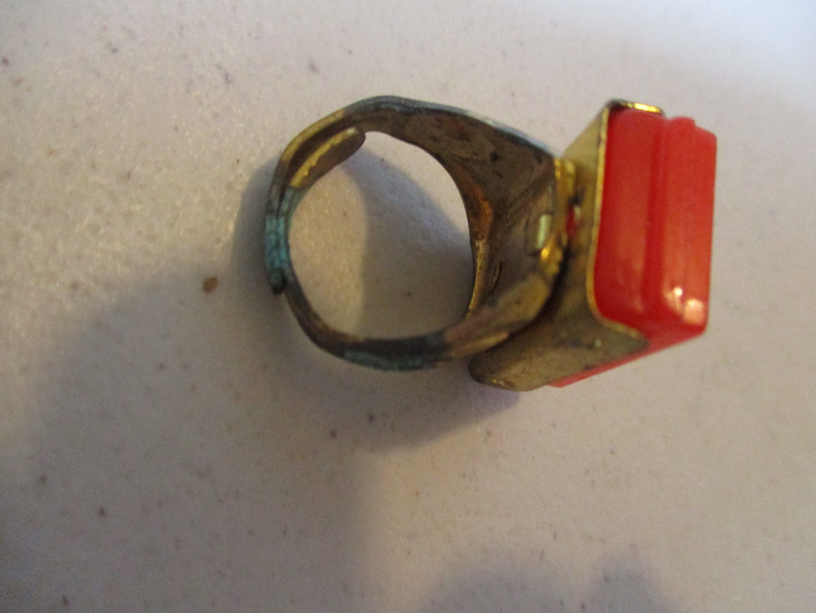 Vintage 1940S Roy Rogers Toy Photo of Roy Inside Cereal Premium Brass Ring!