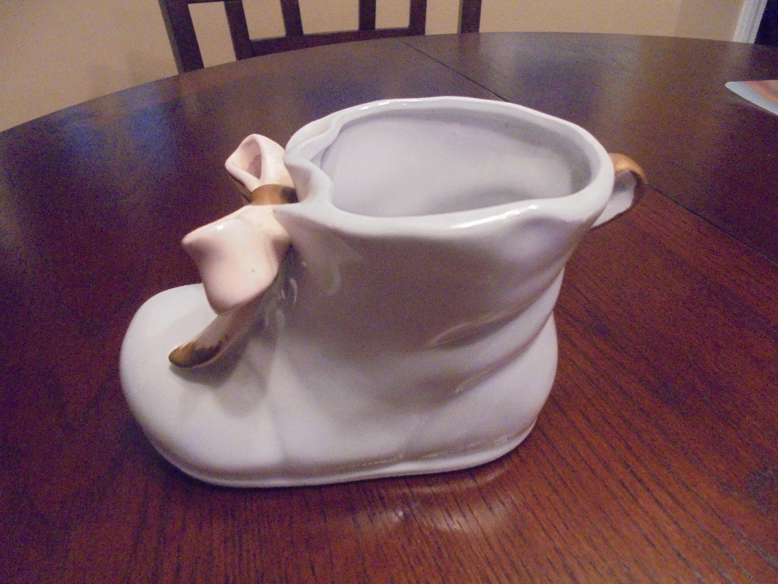 Vintage Ceramic baby Shoe Planters Napcoware  C 2284 Baby & Sticker