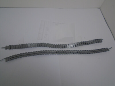 DINKY TOYS REPLACEMENT TRACKS #654 155M MOBILE GUN,#683 CHIEFTAIN, SILVER 1 PAIR