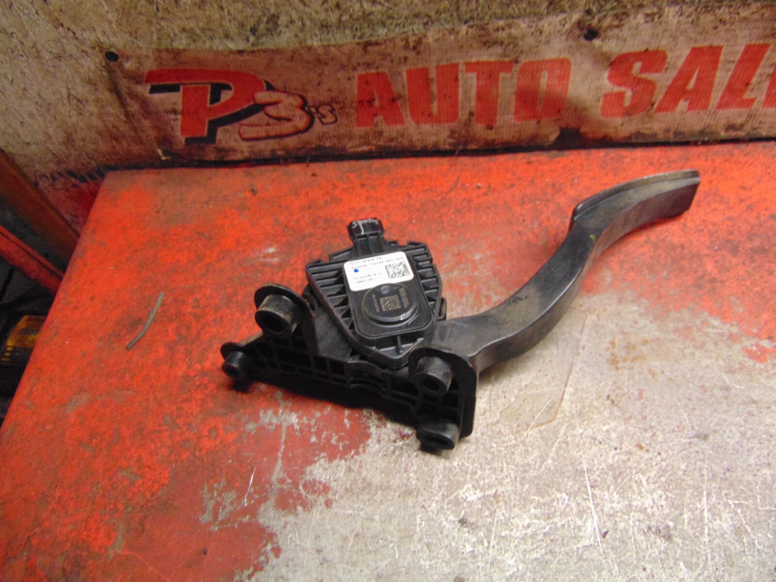 07-15 08 09 13 14 10 11 12 Mazda CX9 oem gas accelerator
