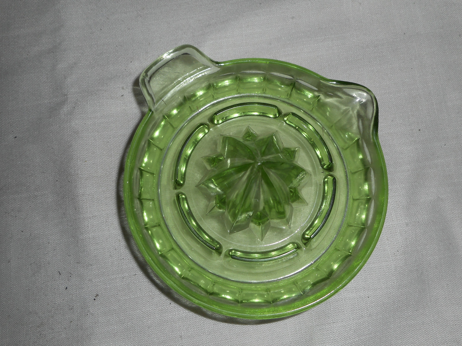 Vintage Vaseline Depression Glass Juicer Reamer