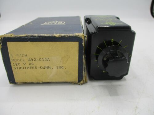 NEW STRUTHERS DUNN DUNCO A42-010A TIME DELAY RELAY SOLID STATE TIMER 120V