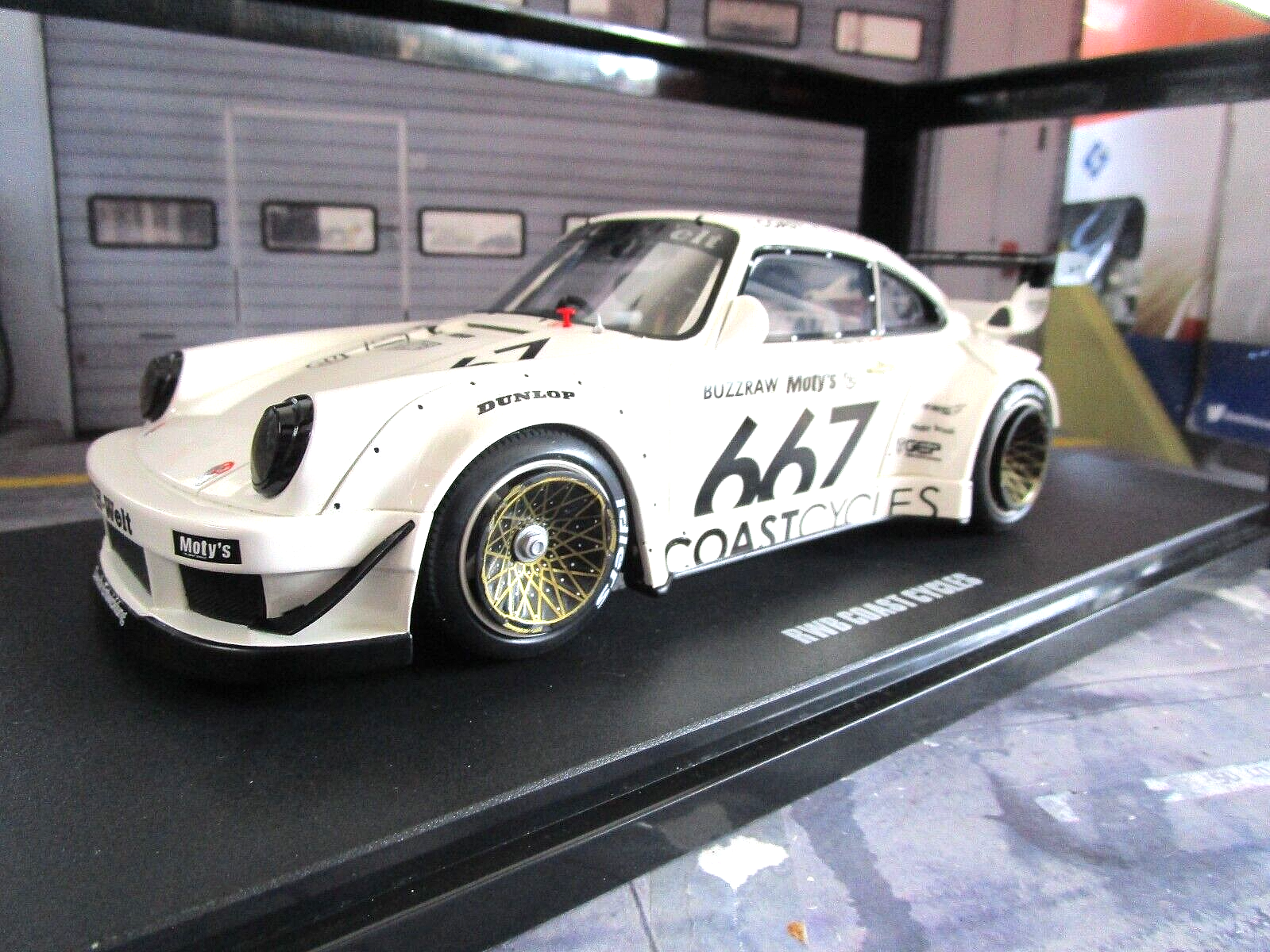 PORSCHE 911 GT 964 RWB Rauh Welt Bodykit #667 Coast Cycles GT Spirit GT410 1:18