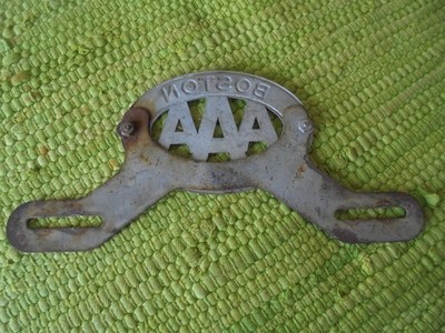 Vintage AAA BOSTON Automobile Club LICENSE PLATE TOPPER Emblem Badge MA