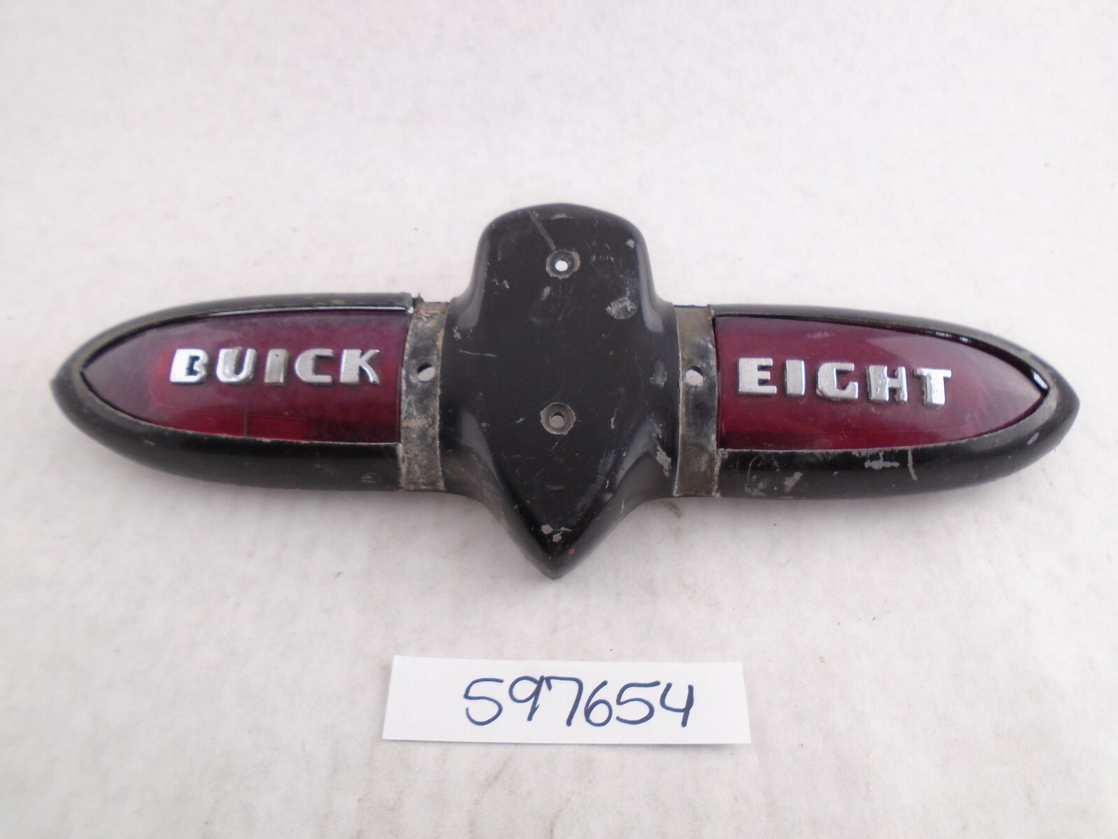 1939-1941 Buick Eight Trunk Emblem Light Assembly | 923732