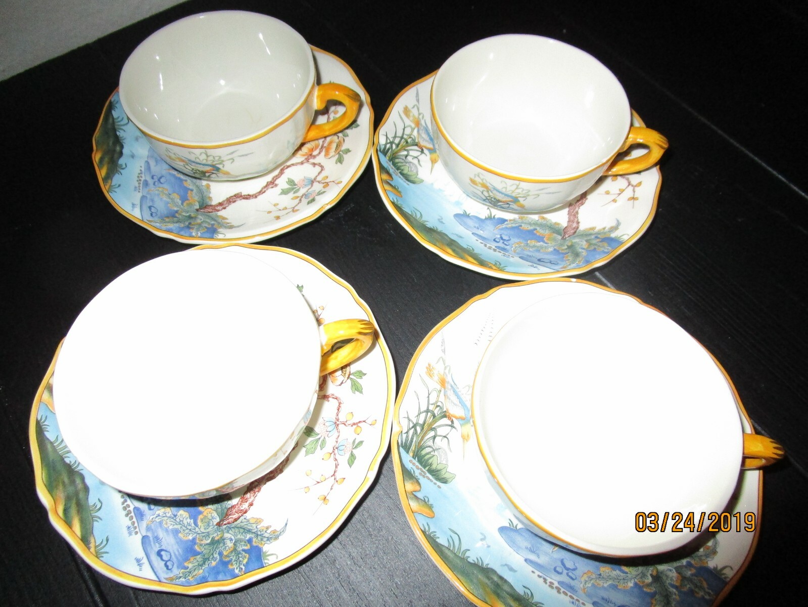 VINTAGE GIEN CARAIBES 4 CUPS AND SAUCER- excellent condition
