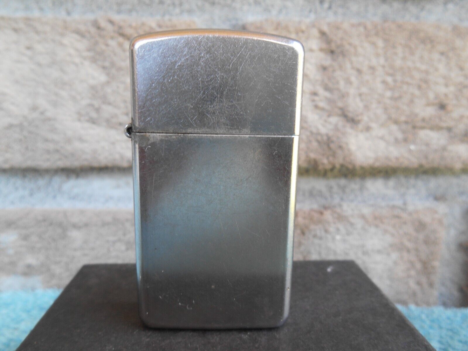 ZIPPO SLIM 2009 G-09 STREET CHROME CIGARETTE LIGHTER PLAIN ZIPPO SLIM 2009 G-09 STREET CHROME CIGARETTE LIGHTER PLAIN