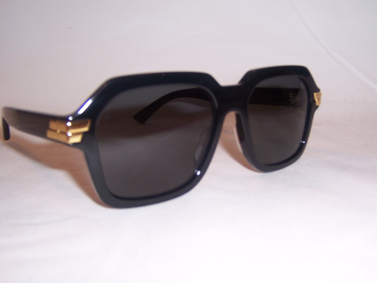 Pre-owned Bottega Veneta Sunglasses Bv 1123s 001 Black/grey 56mm Authentic 1123 In Gray