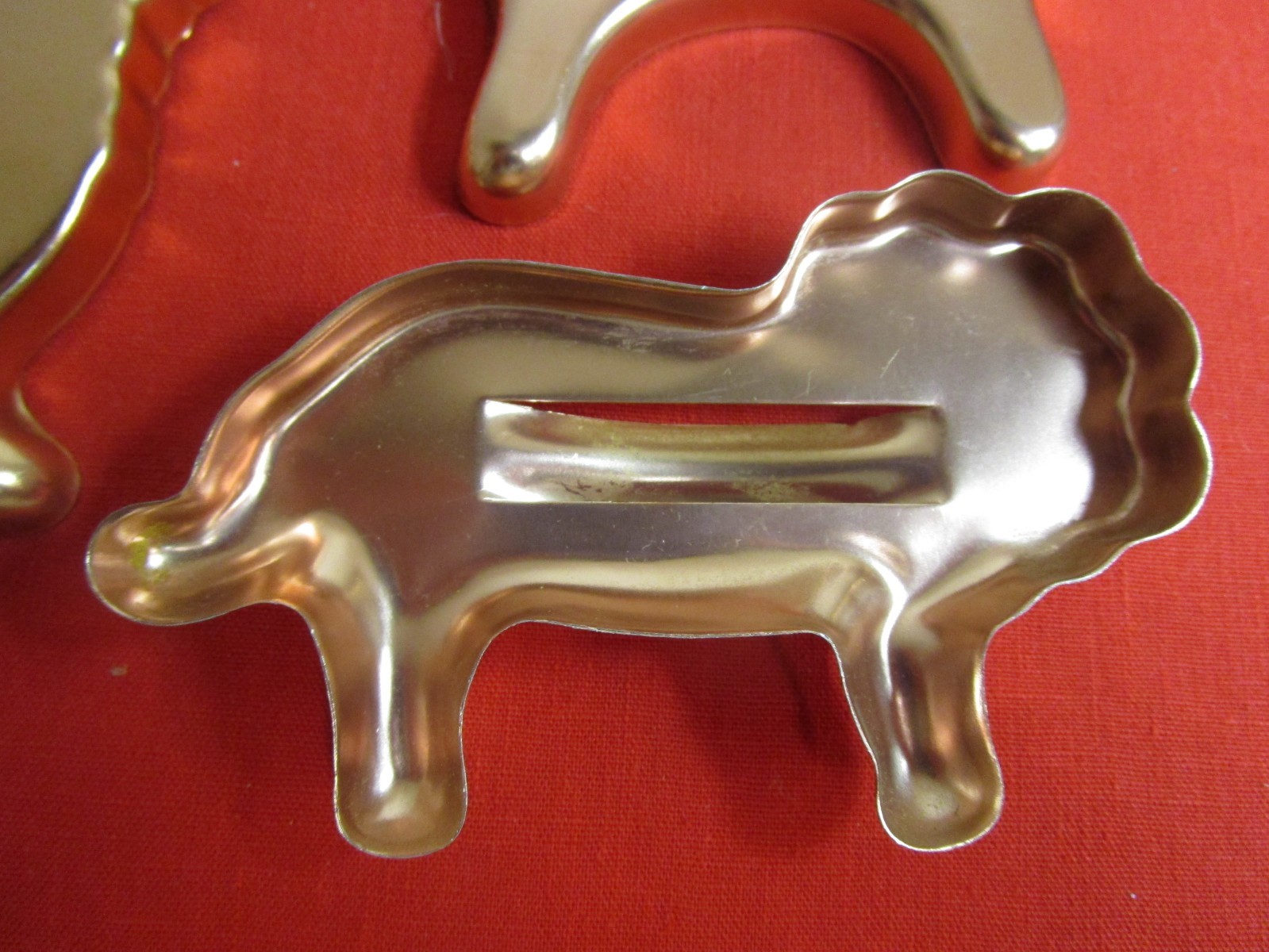 Lot of 5 Vintage Metal Cookie Cutters ~ Mixed Shapes ~ Animals